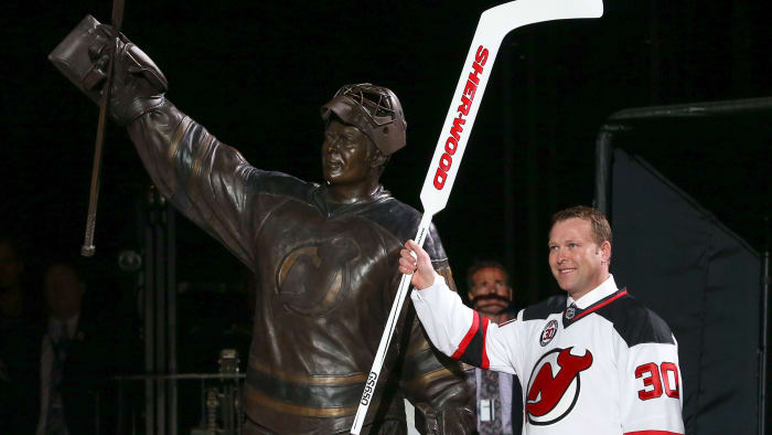 martin-brodeur-devils-wins-record